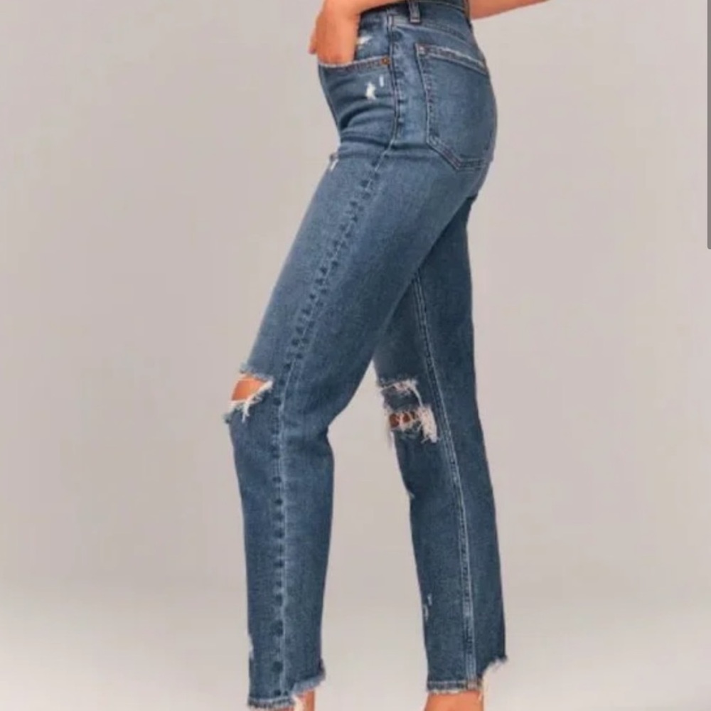 Abercrombie & Fitch The Mom High Rise Curve Love Jeans Size 27/4 - Picture 2 of 7